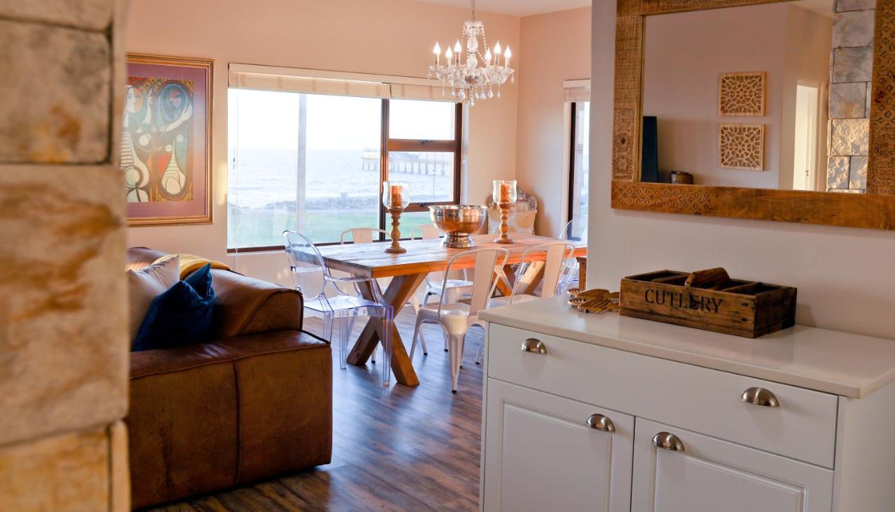 Beachfront Apartment @ Morleenpark Unit 11 Суакопмунд Екстериор снимка